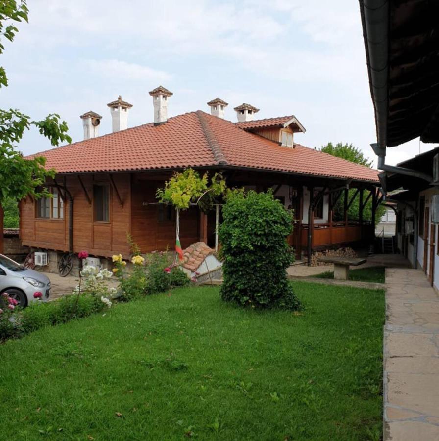 Престиж Arbanasi Bagian luar foto